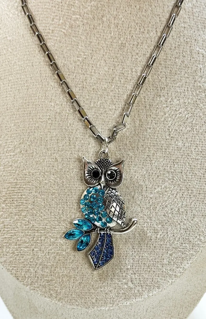 Blue Rhinestone Owl Pendant Necklace Silver Tone 22